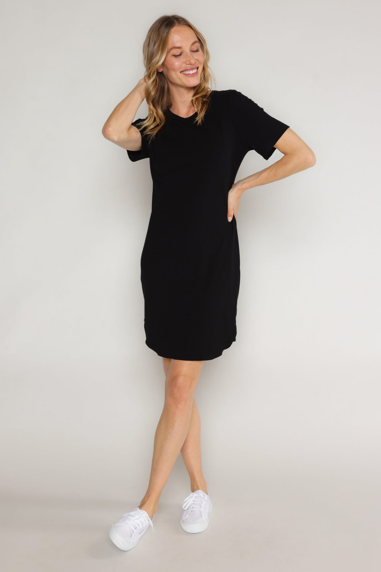 MEL T-SHIRT DRESS - BLACK