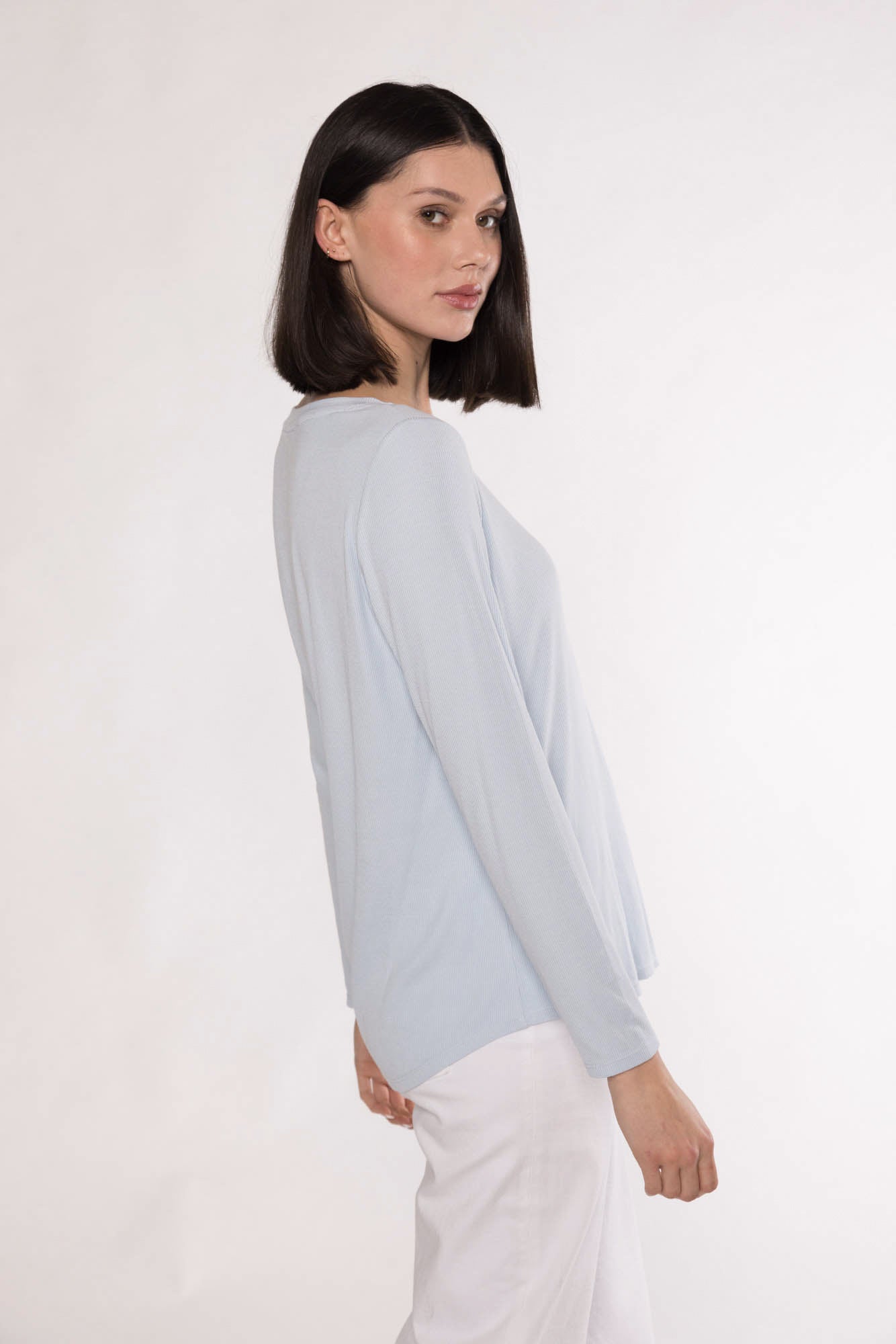 MAGGIE SCOOP NECK TOP - SKY