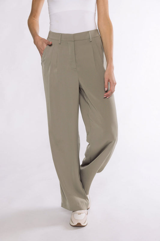 OLIVER RELAXED TROUSER - SAGE