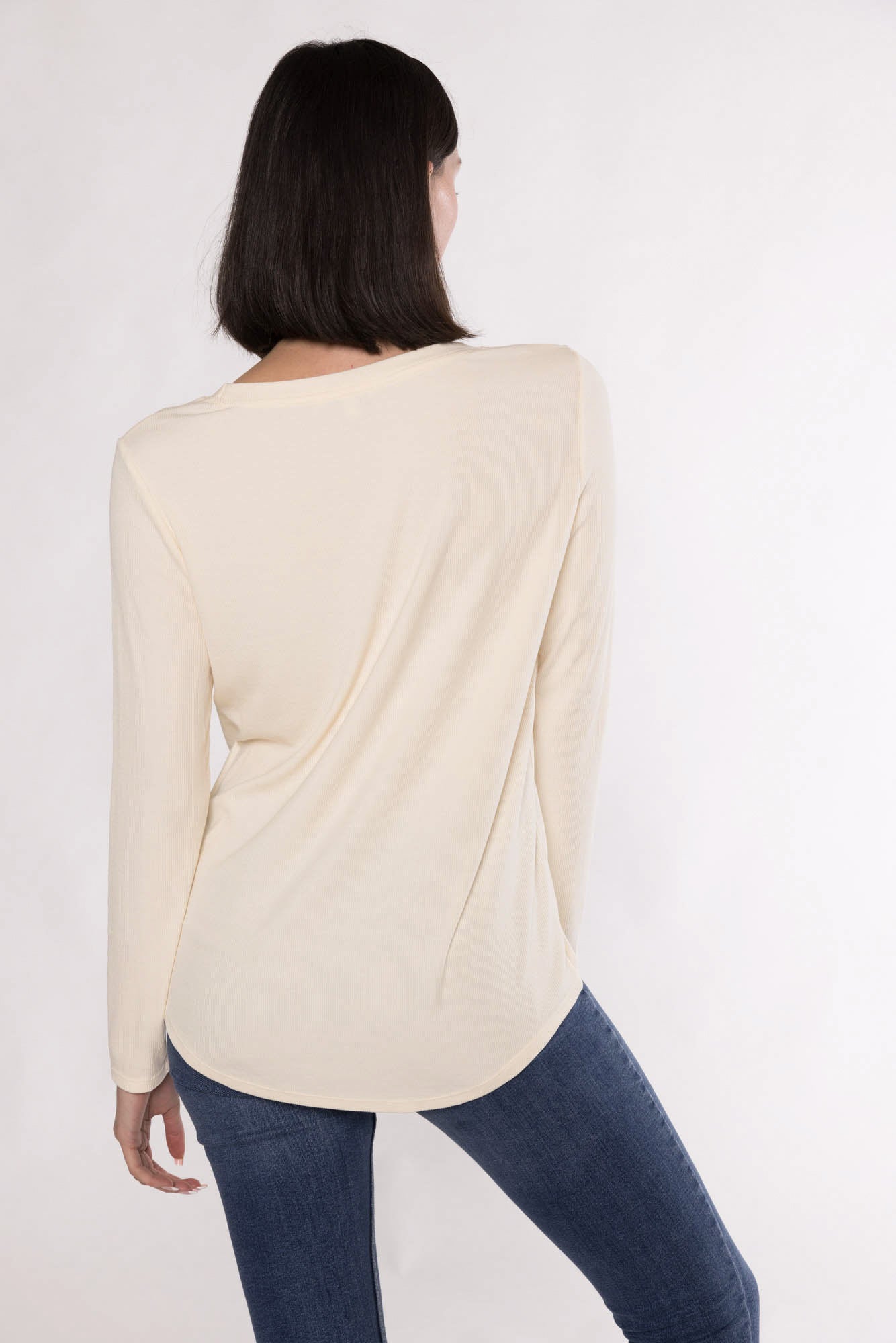 MAGGIE SCOOP NECK TOP - BUTTER