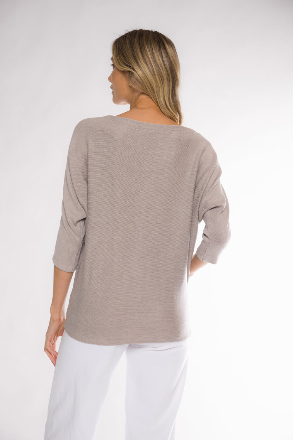 DAPHNE BOAT NECK TOP - TAUPE