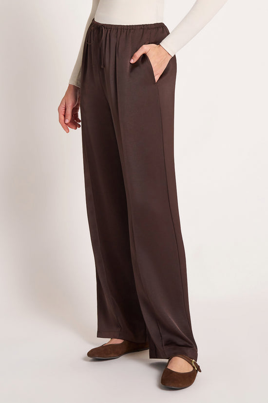ROSELLE DRAWSTRING SATIN PANT - ESPRESSO