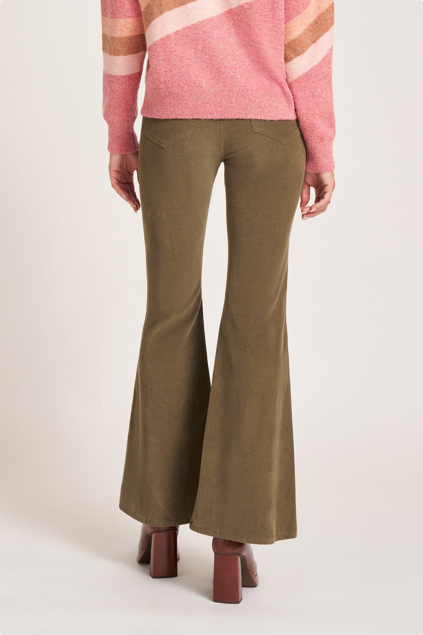 COSMO PANT - OLIVE