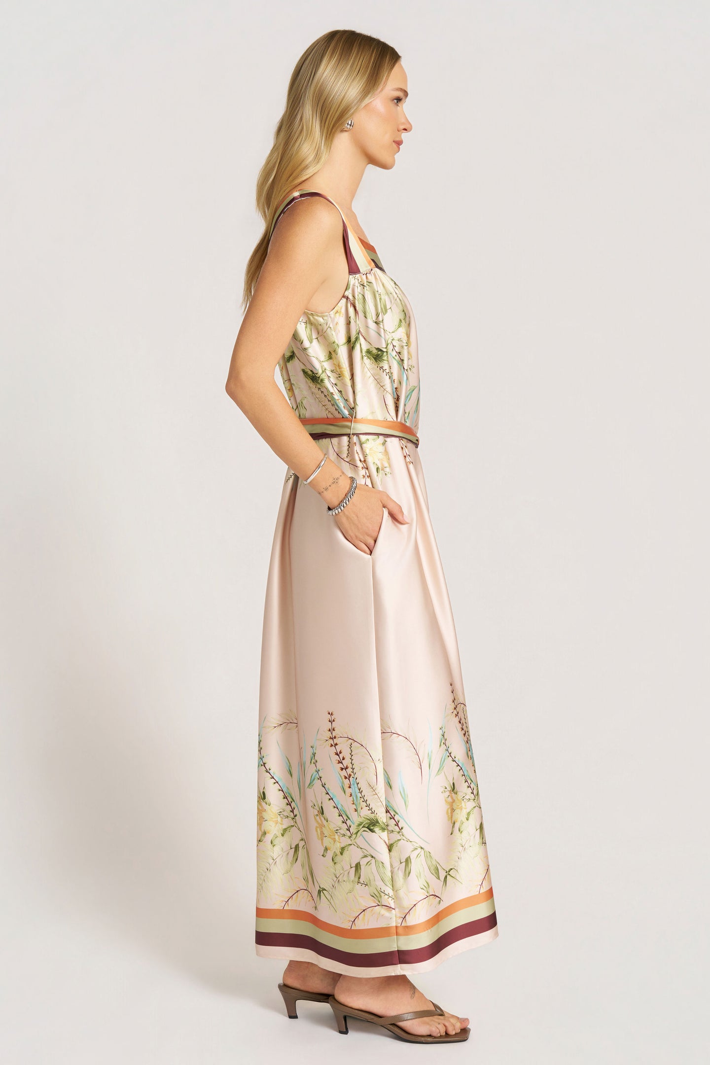 AVIRA PRINTED MAXI DRESS - NATURAL
