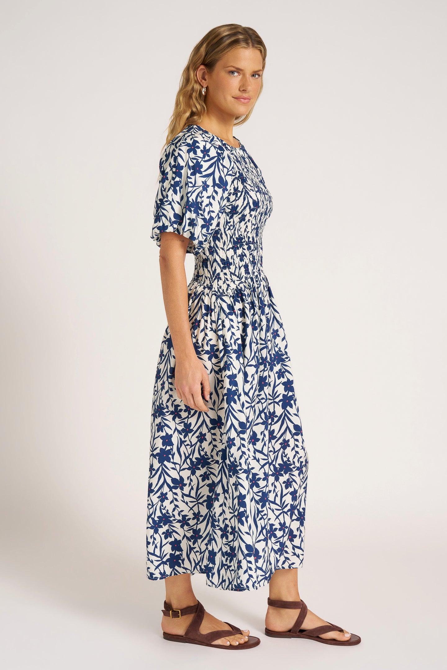 SLOANNE SMOCKED MIDI DRESS - VELLUM/NAVY