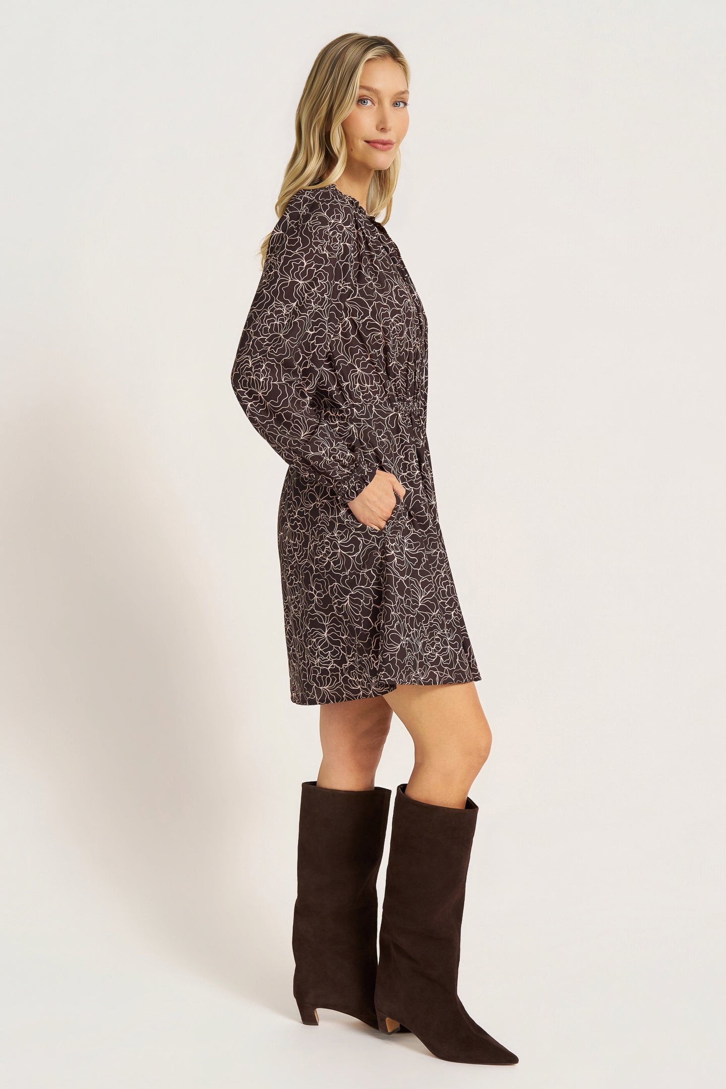 EMERY L/S RUFFLE DRESS - ESPRESSO/BLUSH