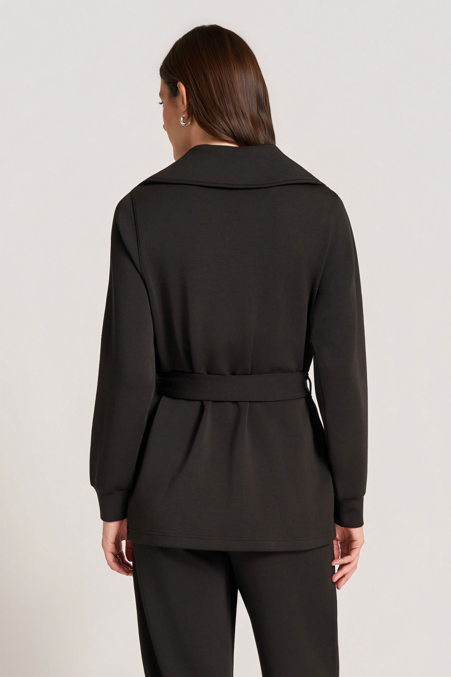 PENNY FEATHER FLEX COAT - BLACK