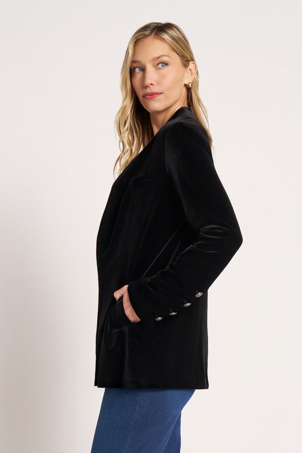 VELVET BLAZER WITH WELT PKT - BLACK
