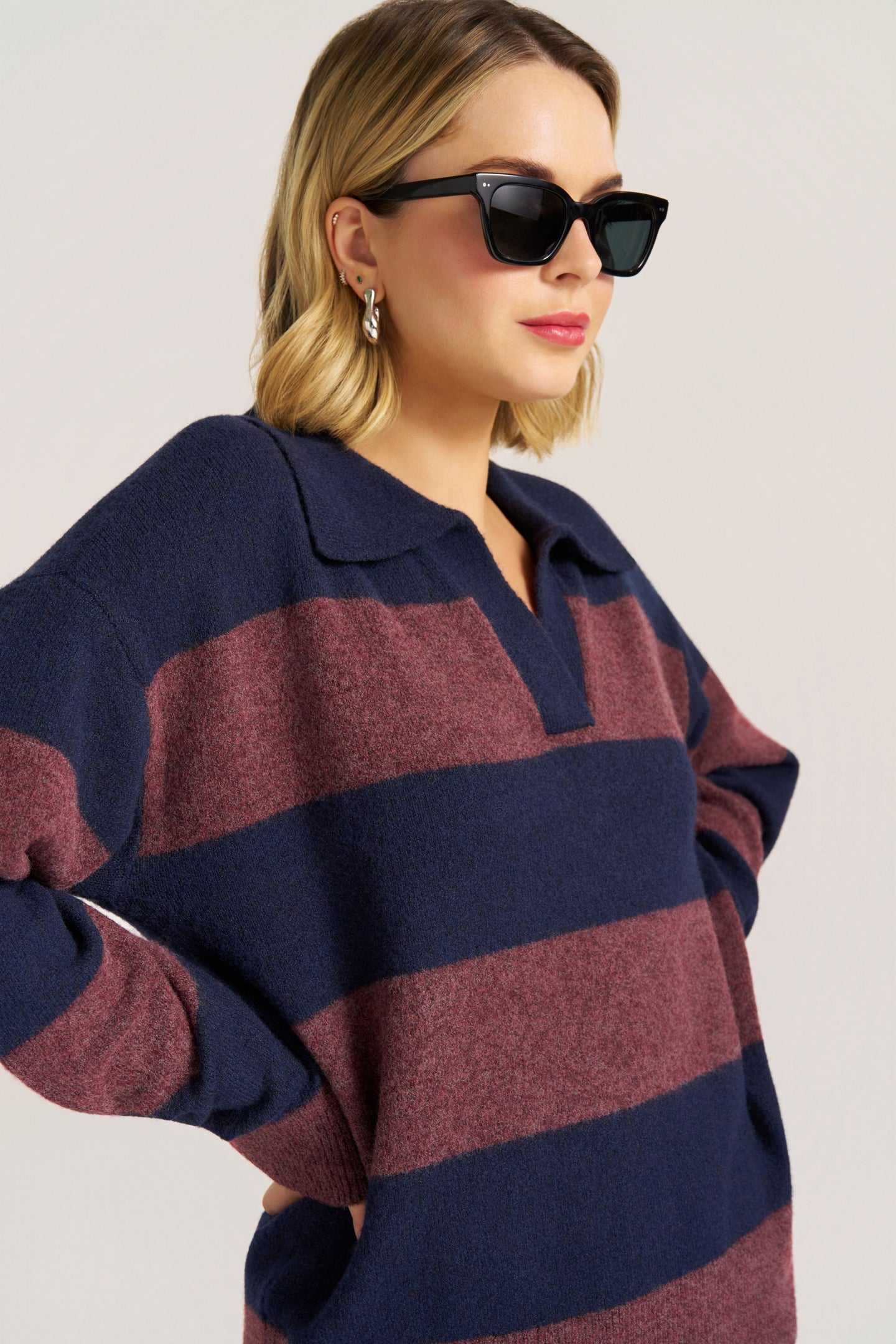 KRISTIE STRIPE SWEATER - NAVY