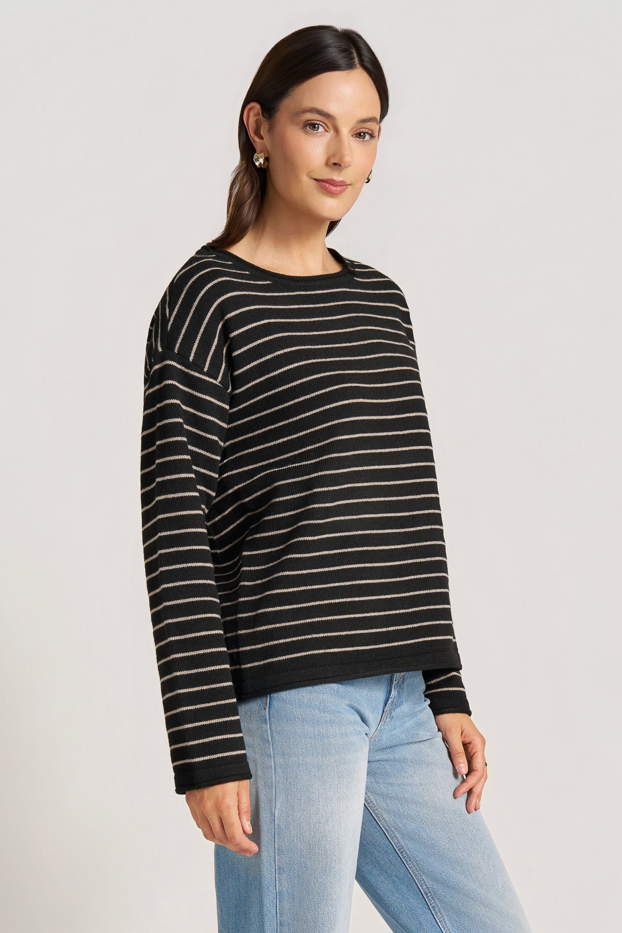 STRIPE BOAT NECK SWEATER - BLACK/TAUPE