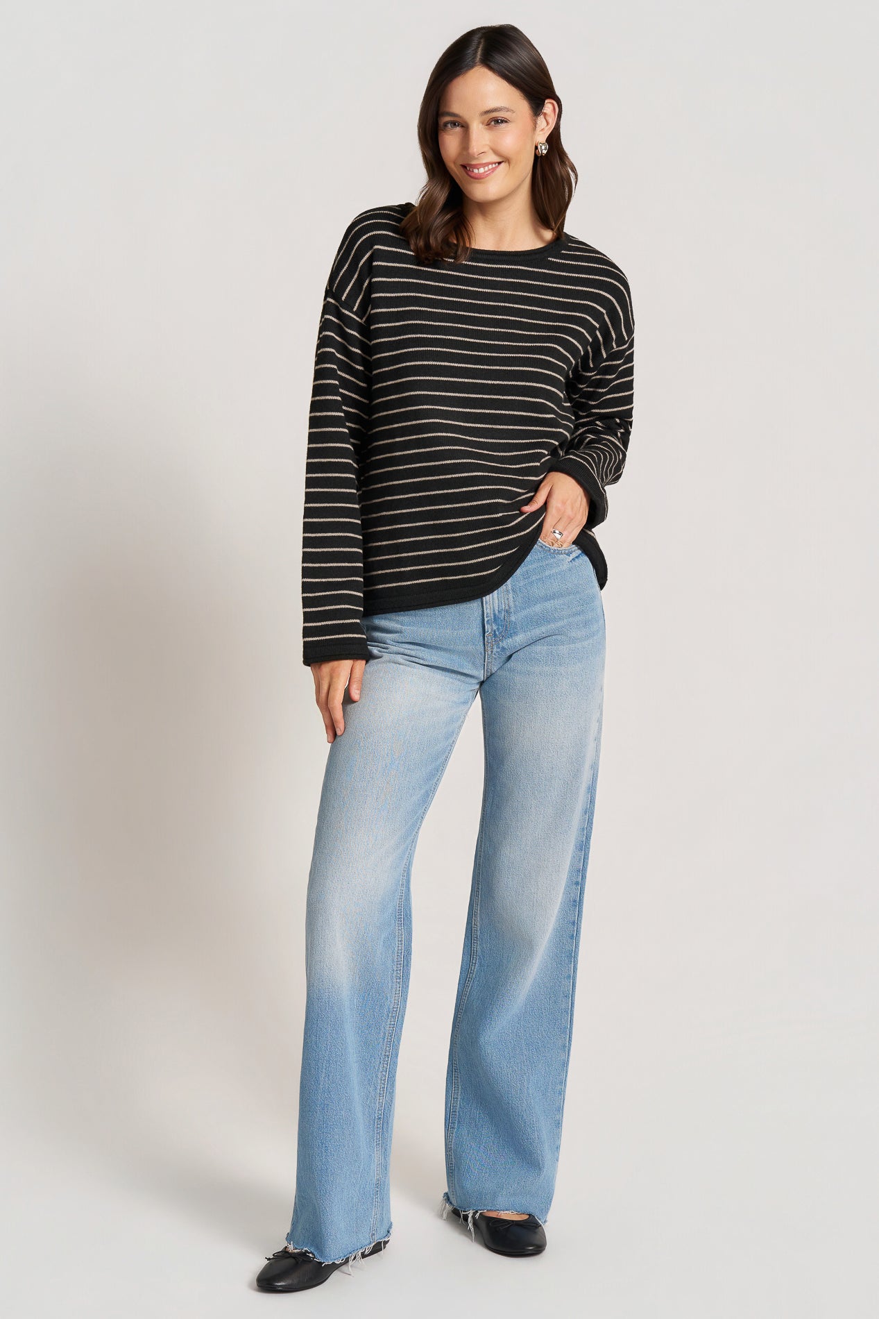 STRIPE BOAT NECK SWEATER - BLACK/TAUPE