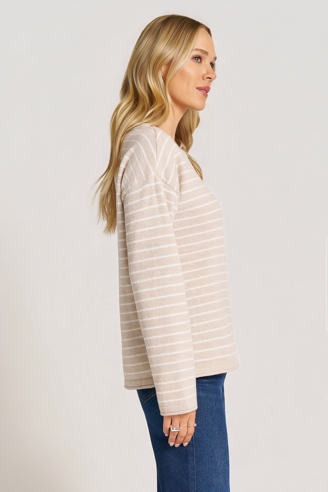 STRIPE BOAT NECK SWEATER - TAUPE/IVORY