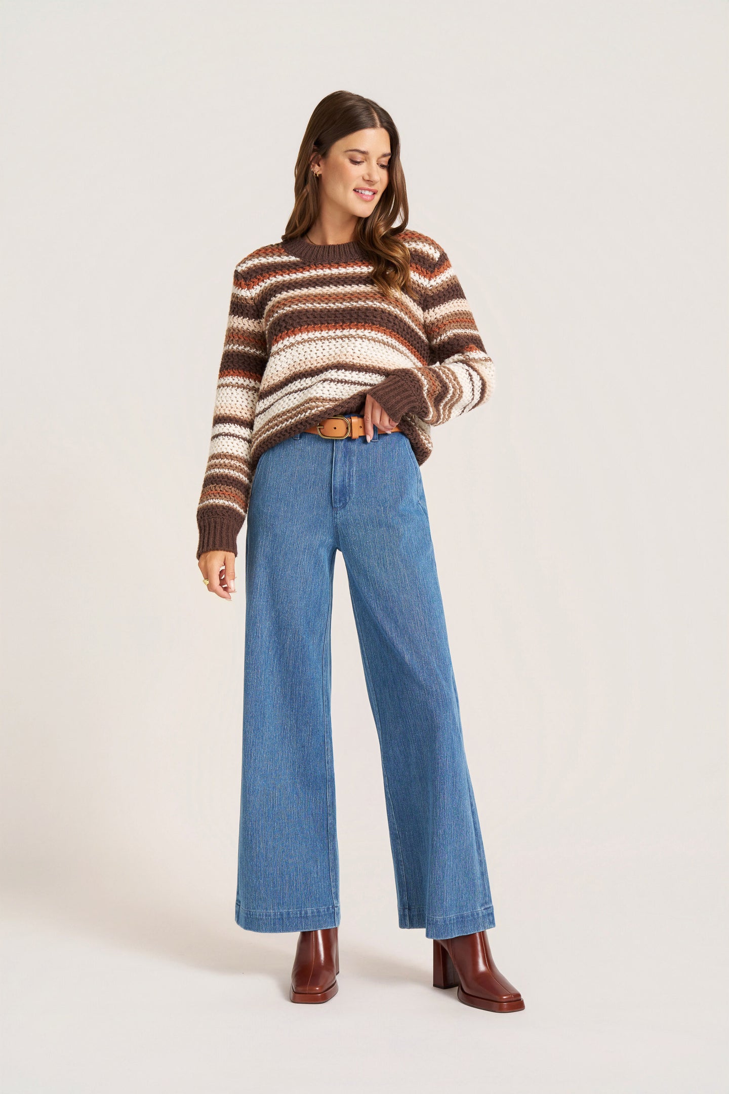 DION SWEATER - CHOCOLATE