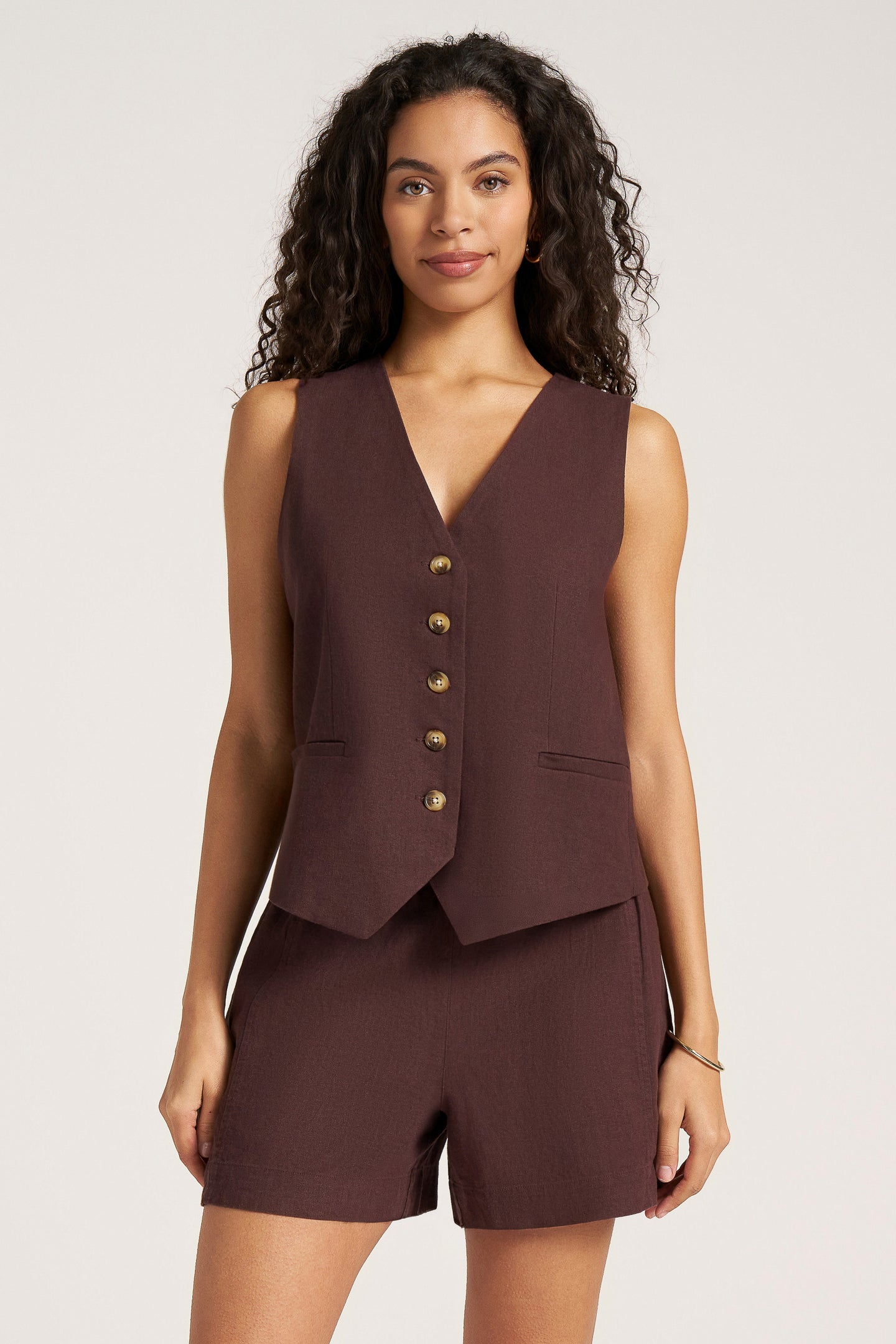 DAVENPORT LINEN BLEND VEST - CHOCOLATE