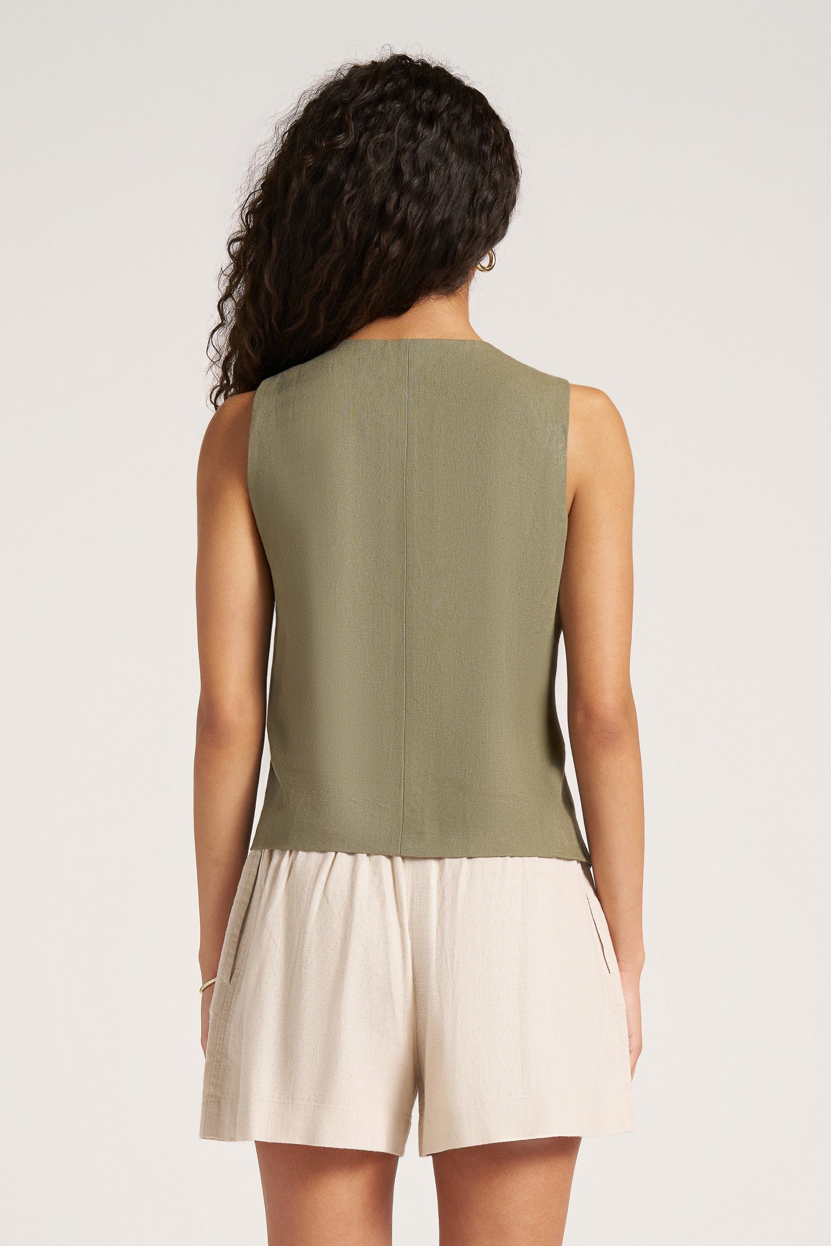 DAVENPORT LINEN BLEND VEST - OLIVE – mattym