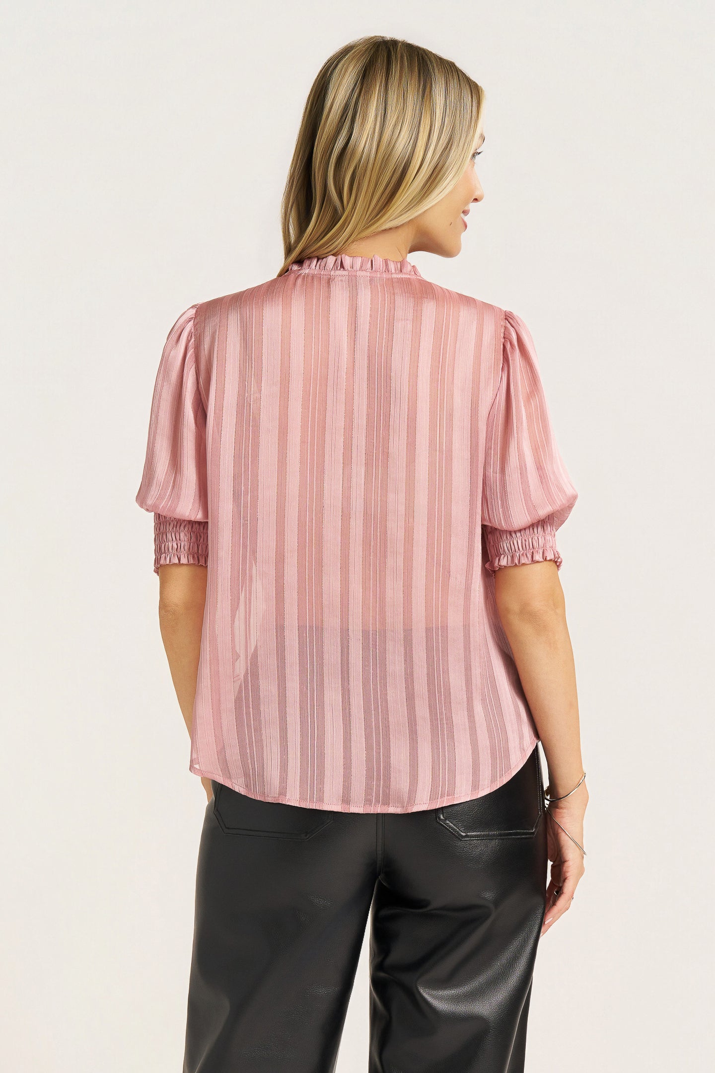 INDIE SHIRRED FRONT DETAIL TOP - ROSE