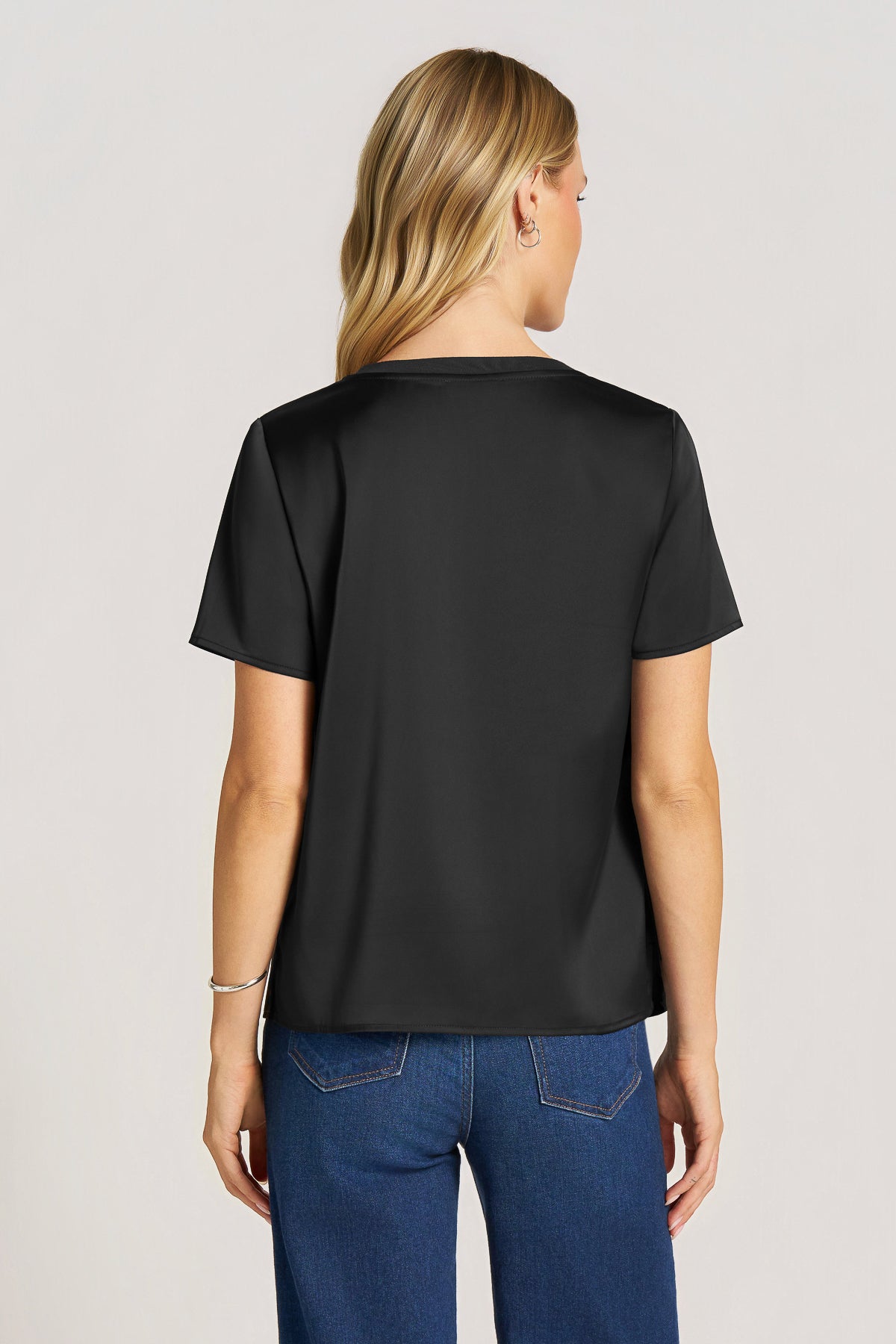 CLOVE SATIN TEE - BLACK
