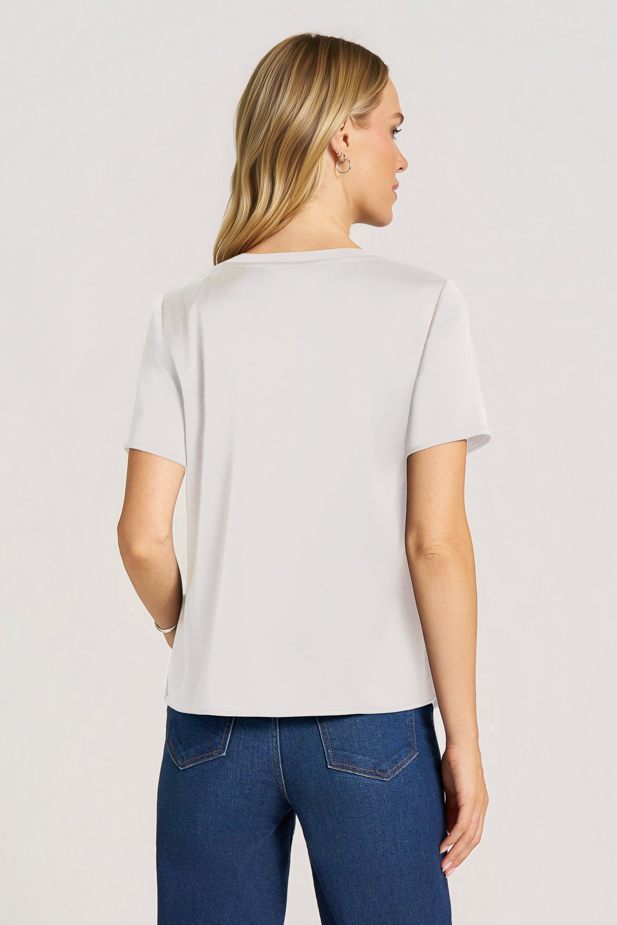 CLOVE SATIN TEE - VELLUM