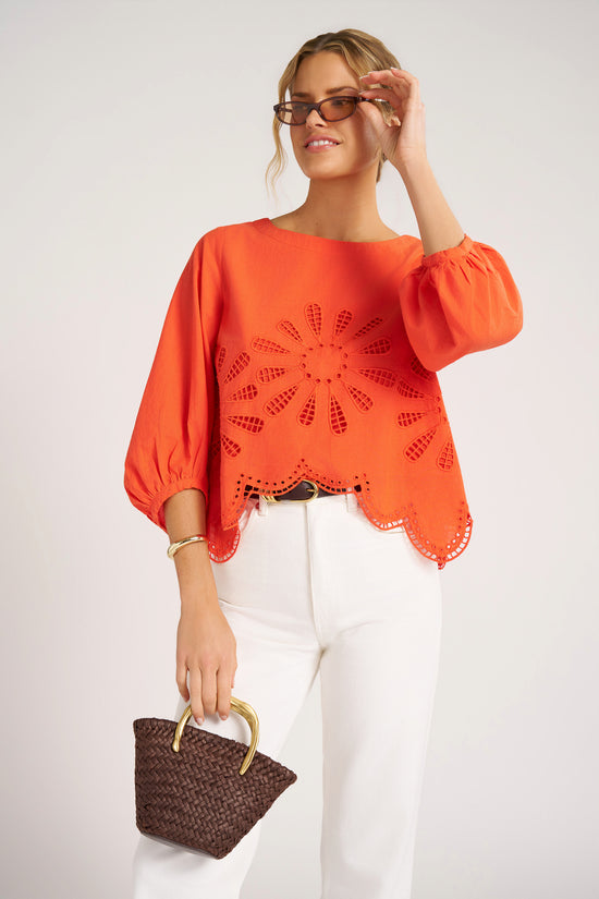 INDIE BUBBLE SLV EMBROIDERY BLOUSE - TOMATO