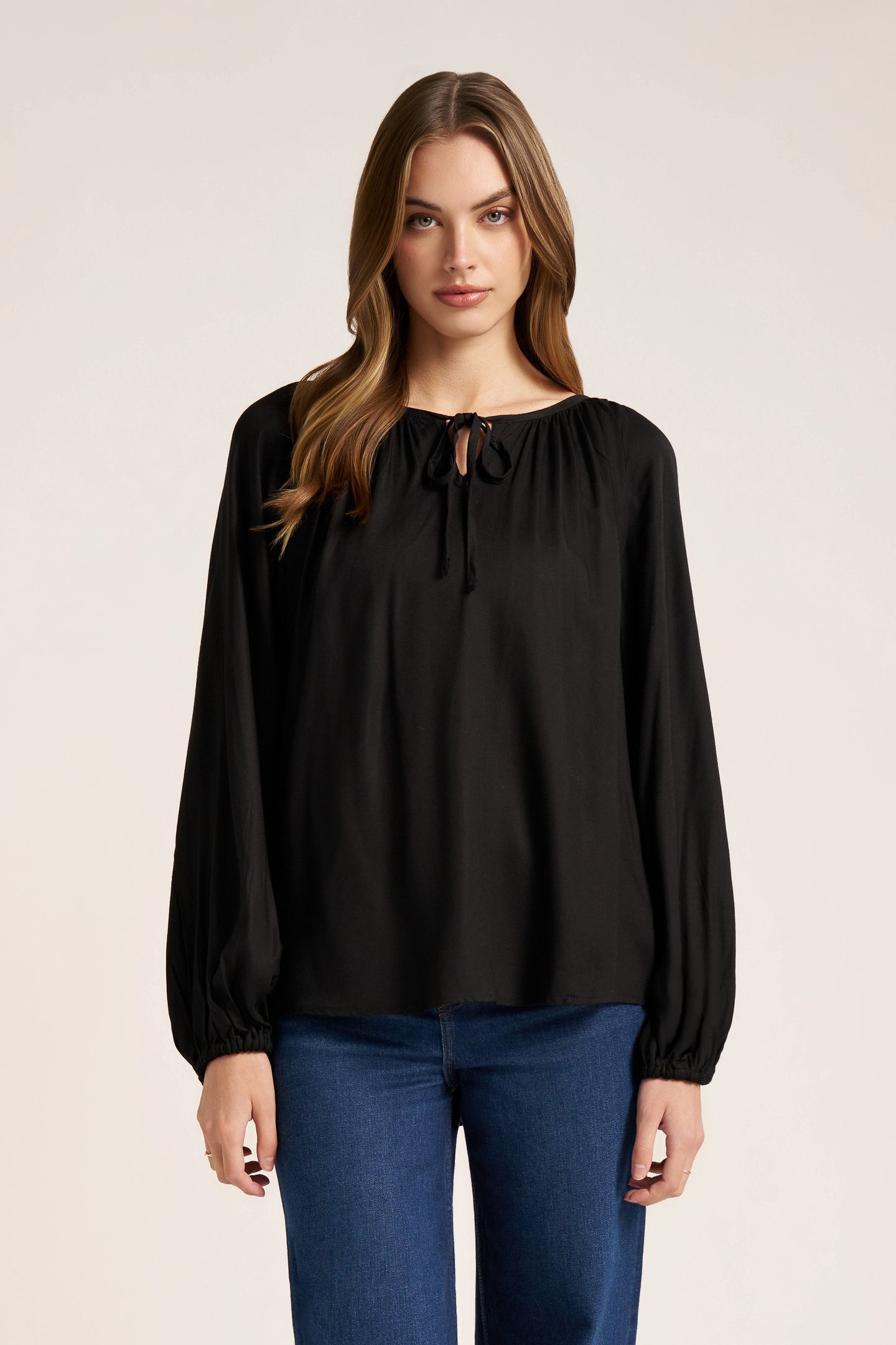 LONG RAGLAN SLV BLOUSE - BLACK