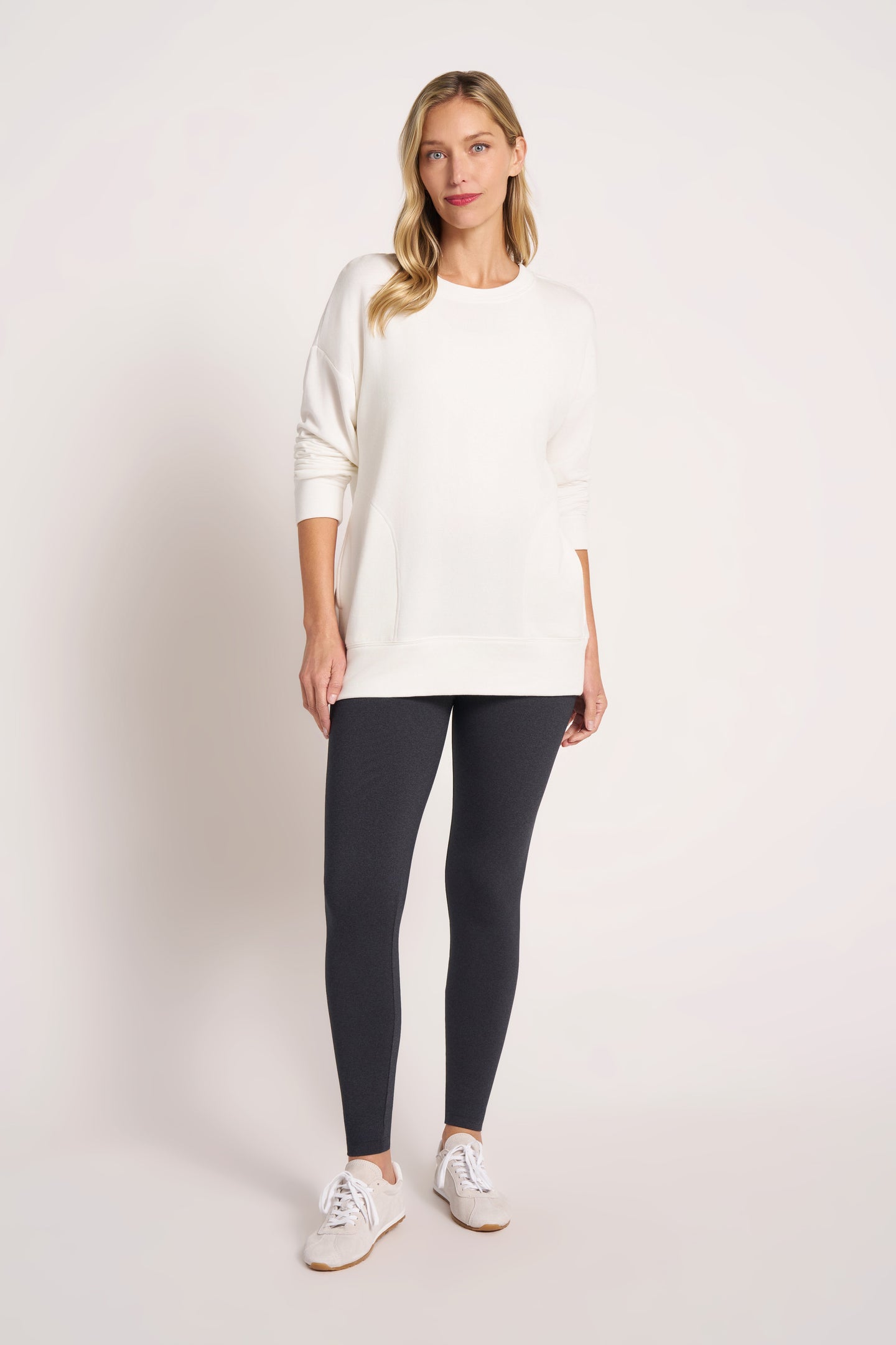 THE LEVEL-UP LEGGING - DARK CHARCOAL