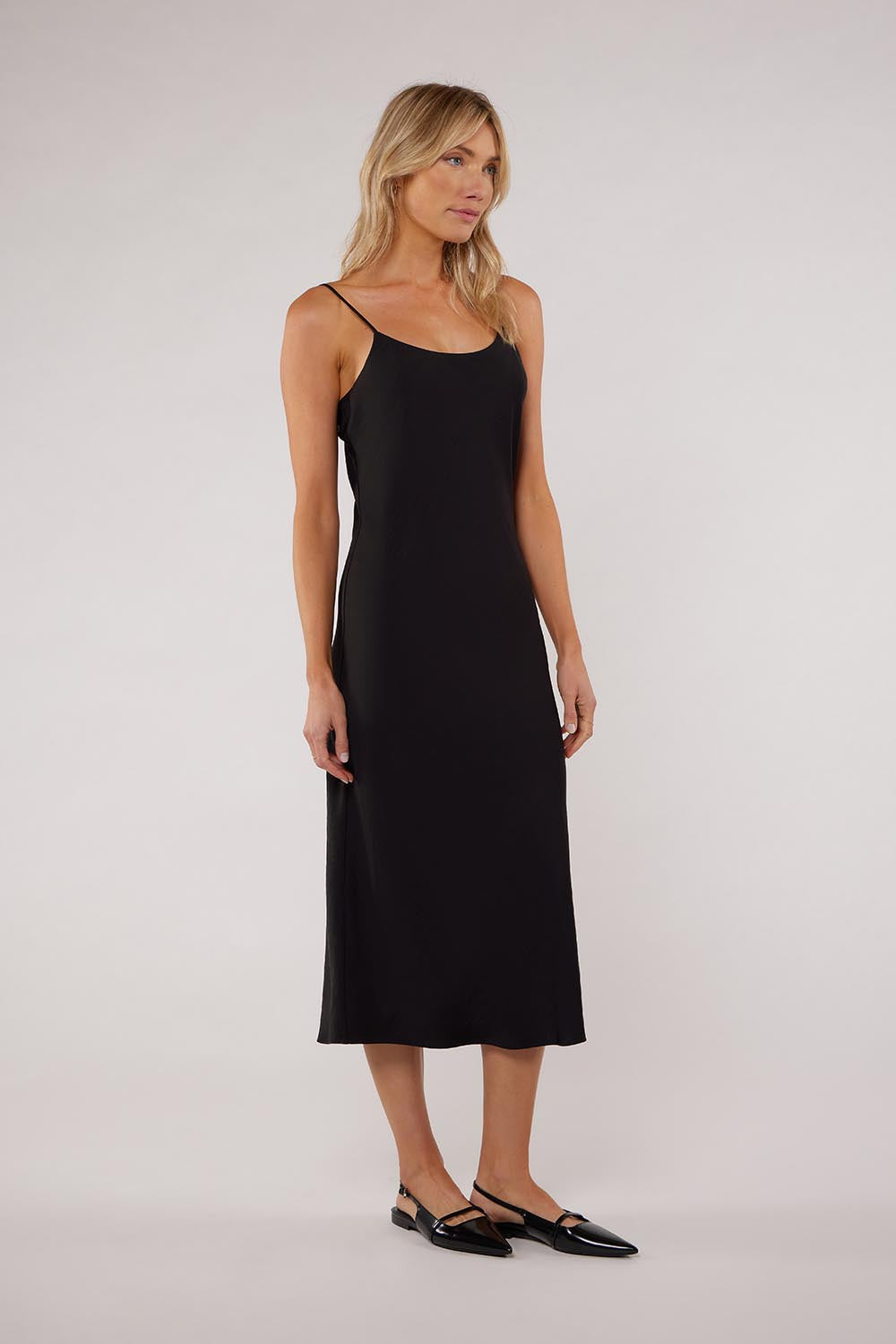 JONES SLIP DRESS - BLACK