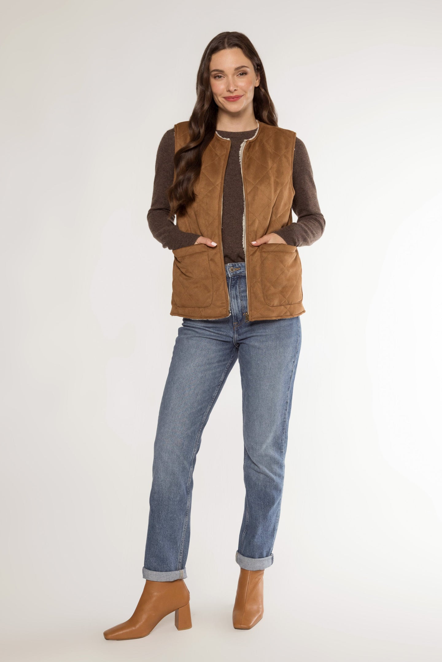 SHEA SHERPA VEST - CAMEL