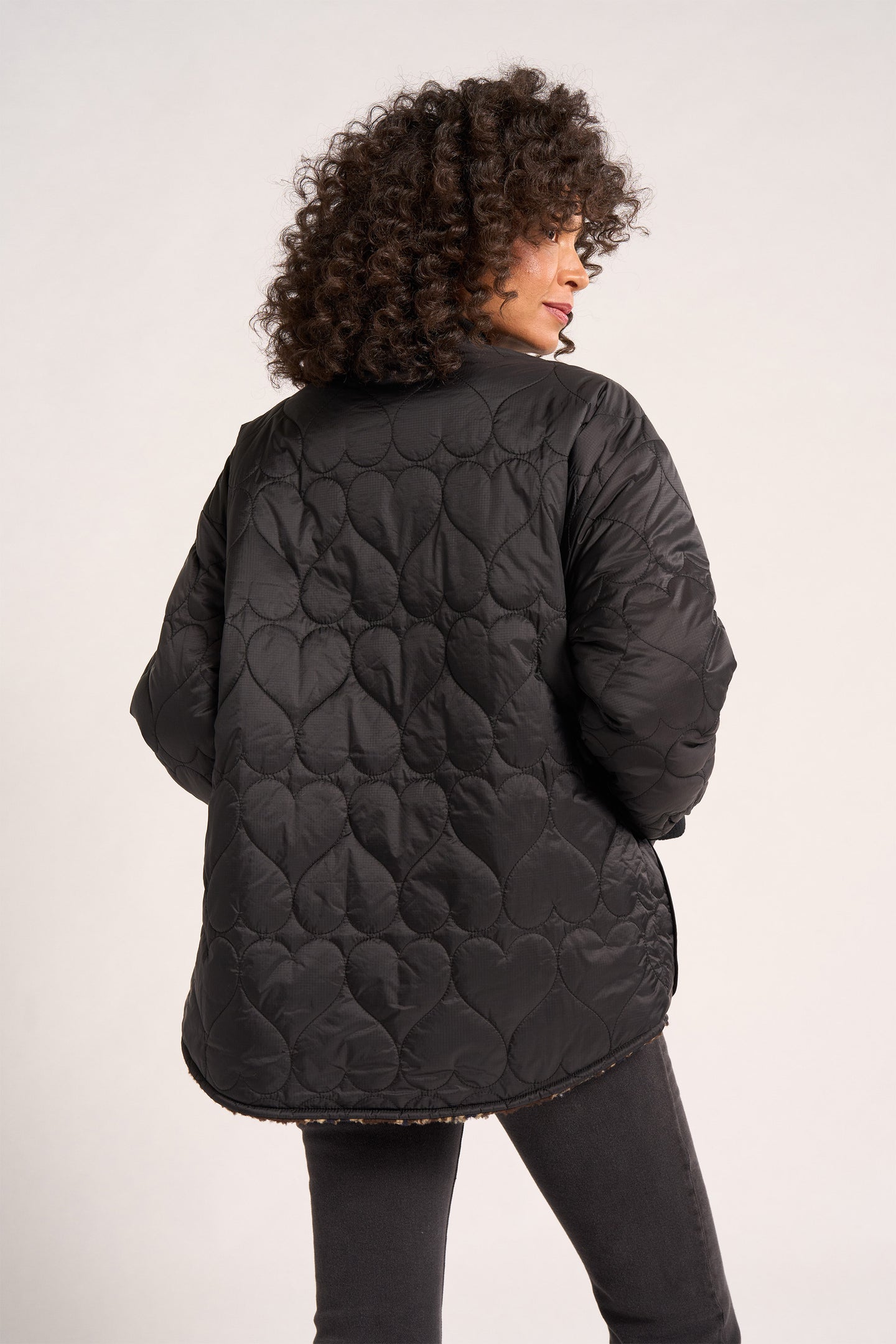 HEART EMB BOMBER JACKET - BLACK