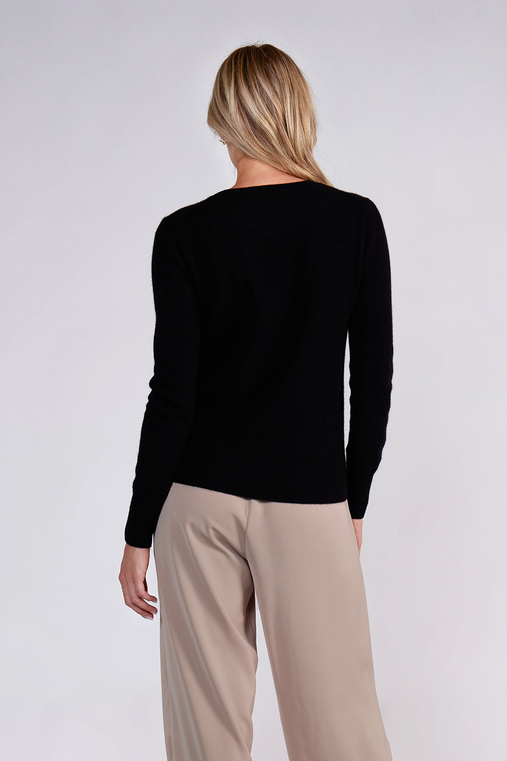 GRAMERCY CASHMERE CREW - BLACK