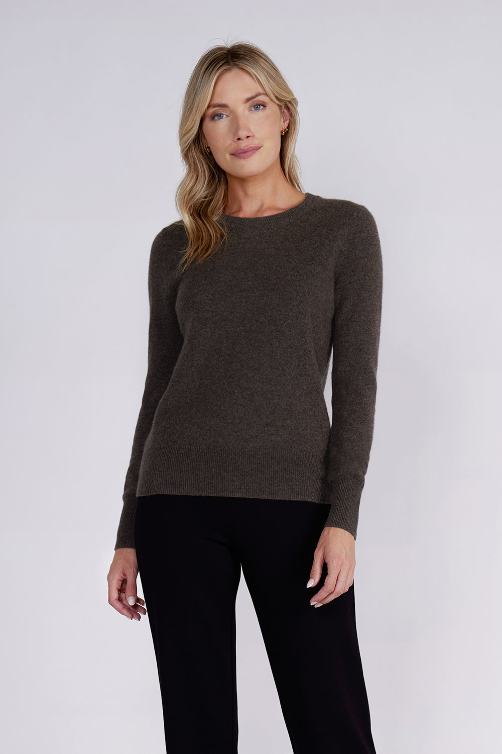 GRAMERCY CASHMERE CREW - H ESPRESSO