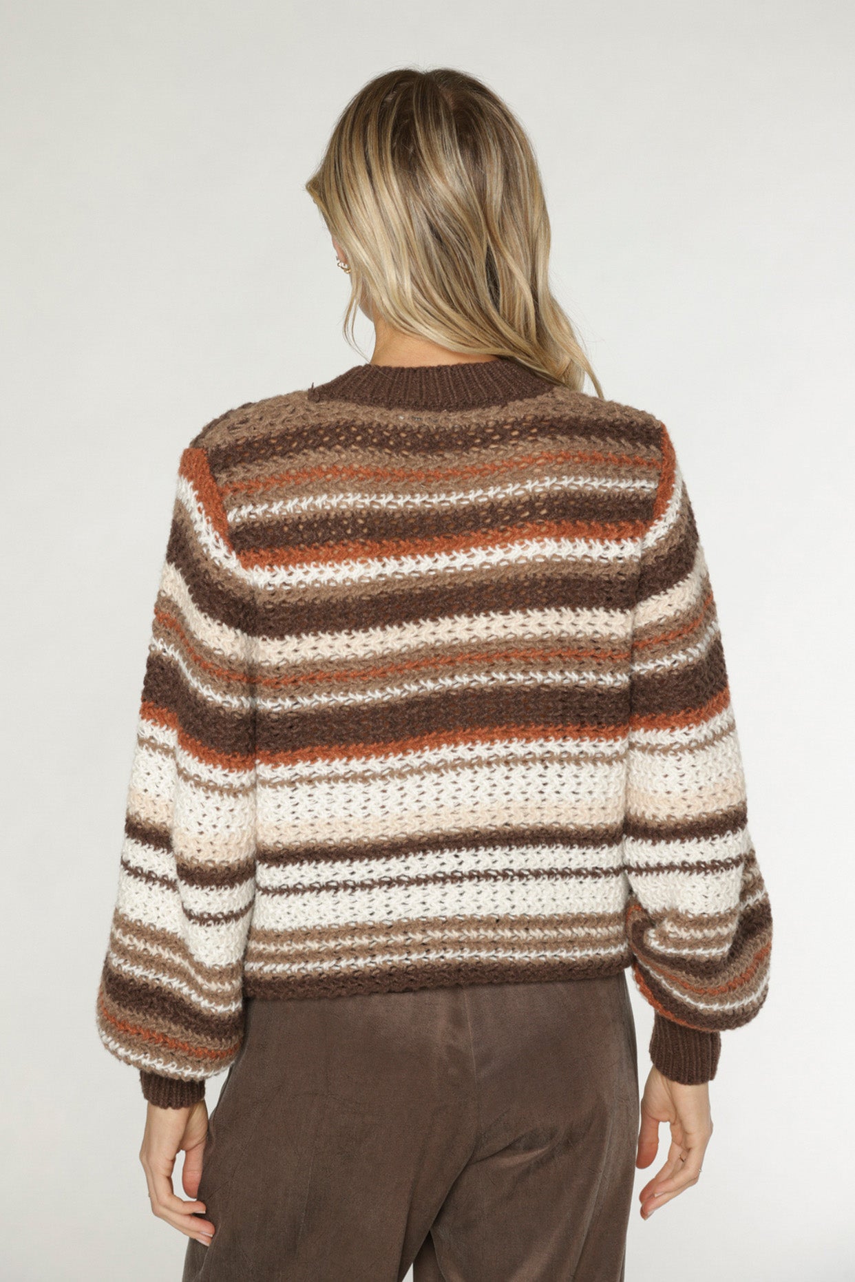 DION SWEATER - CHOCOLATE