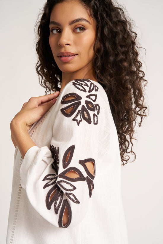 ATHENA EMBROIDERED TOP - WHITE/CHOCOLATE