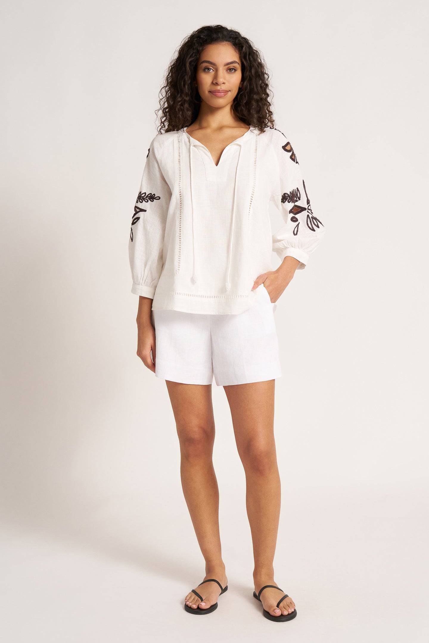 ATHENA EMBROIDERED TOP - WHITE/CHOCOLATE