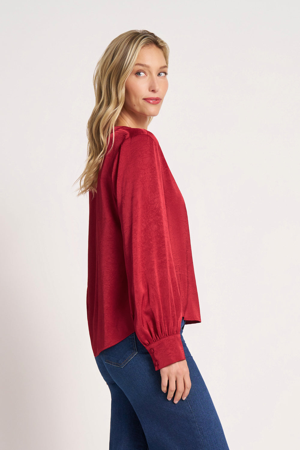 LUNE LS BUTTON FRONT TOP - SCARLET