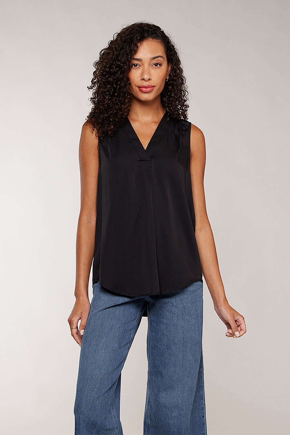 SABINE SLEEVELESS TOP - BLACK