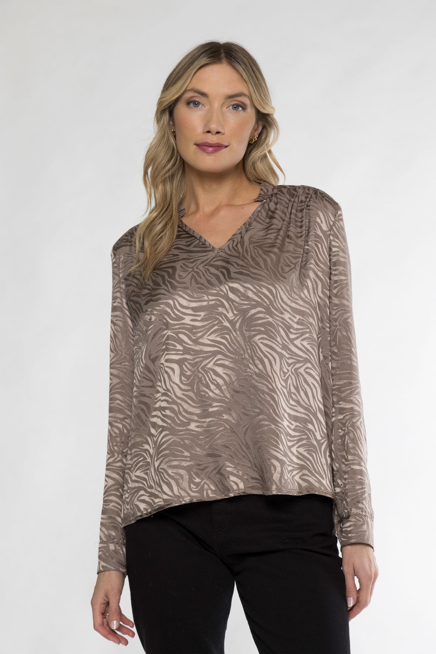 KINZIE JACQUARD TOP - MOCHA